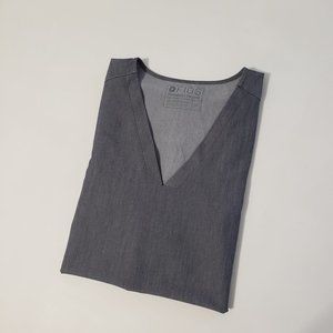 FIGS Graphite Casma Three-Pocket Scrub Top XL